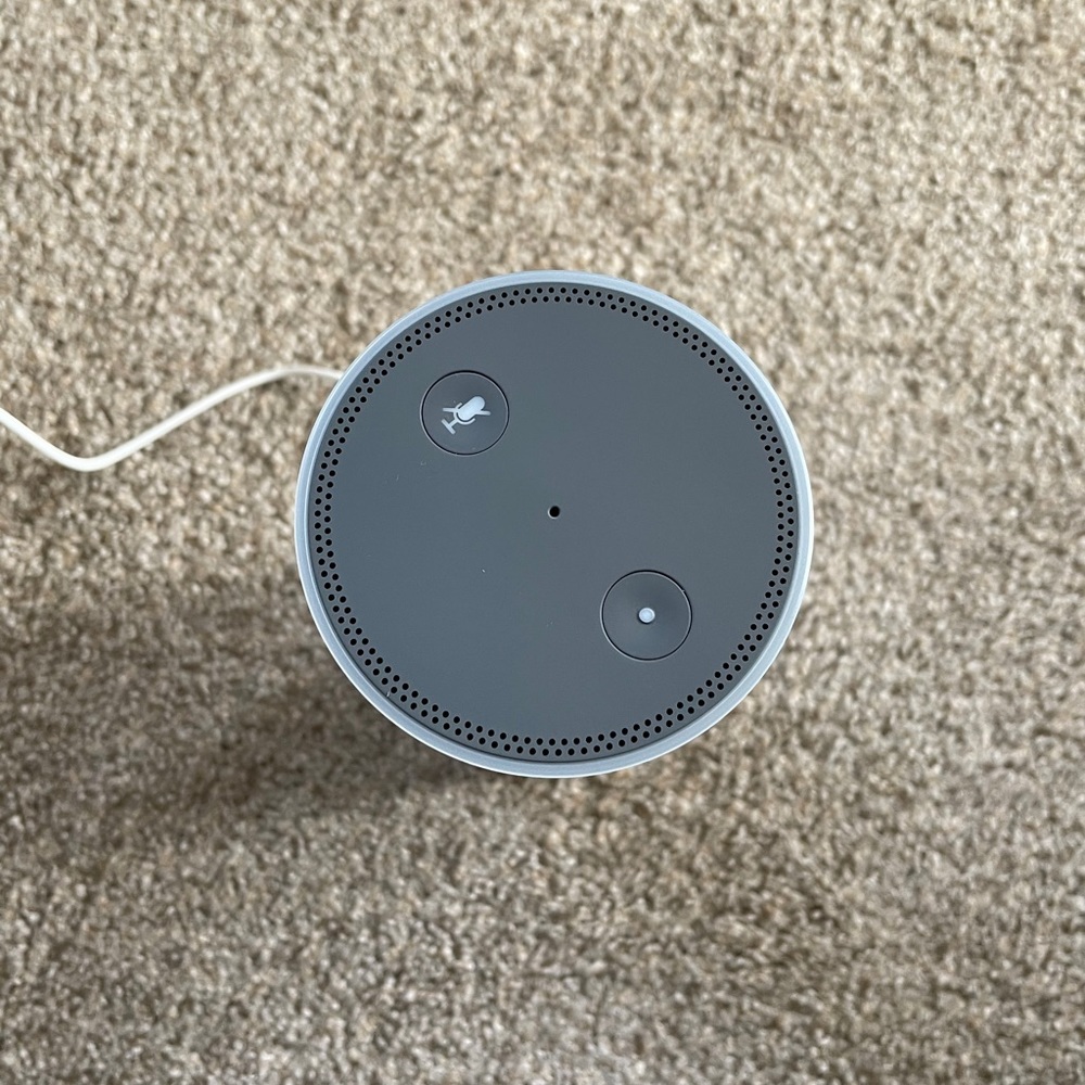 Amazon Alexa - Picture 2 of 5